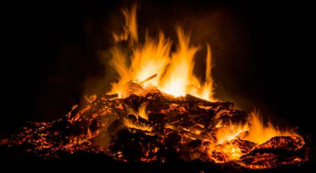 night-fire-easter-celebration