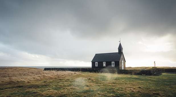 john-cafazza-church-unsplash